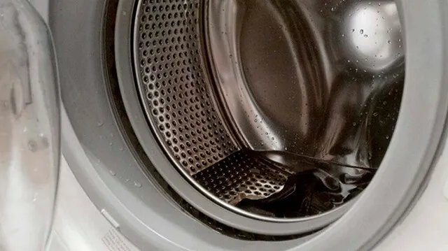 стиральная машина Bosch не до конца слила воду стиральная машина Bosch не до конца слила воду