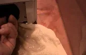сливаем воду через крышку фильтра